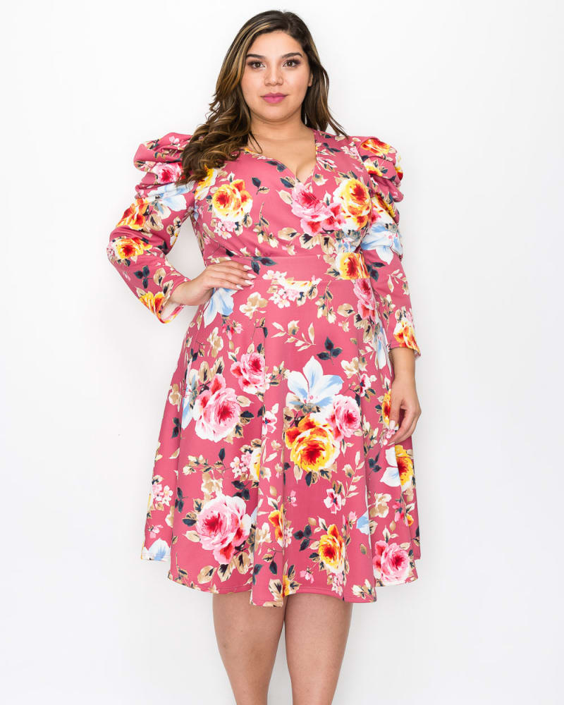 Front of a model wearing a size 1X Kourtney Floral Flare Dress in Mauve/Pink/Blue Floral by L I V D. | dia_product_style_image_id:241541